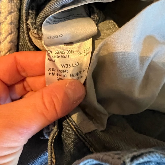 Levi - Picture 2 of 2